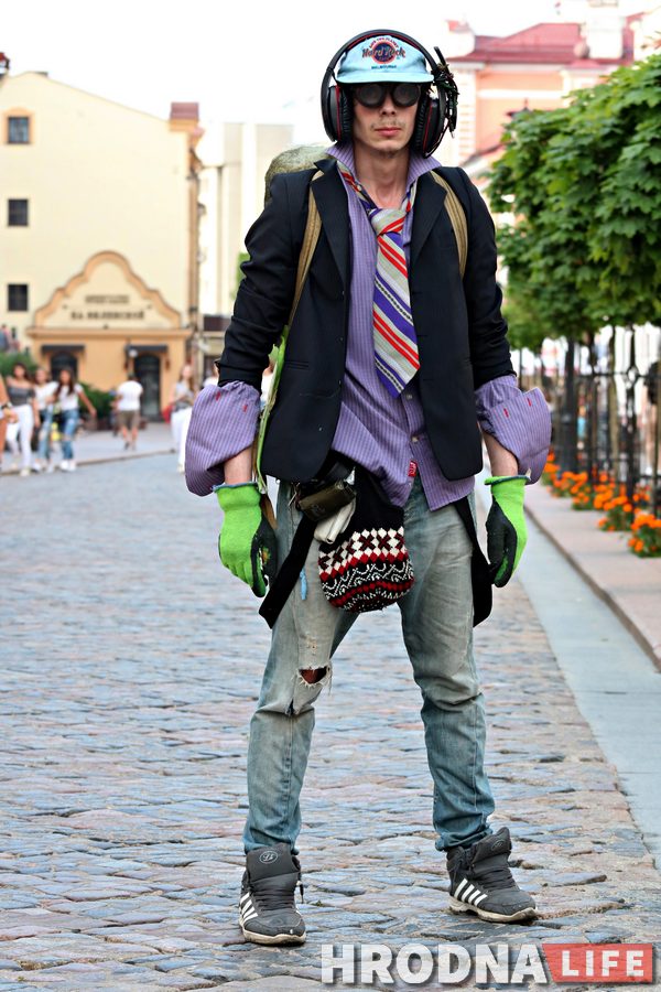 «С детства мечтал переплюнуть Юдашкина». Как гродненец одевается из папиного шкафа