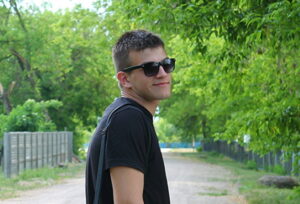 Олег 2 года борется с агрессивной опухолью: теперь нужно собрать 26 196 евро за 2 недели Олег Носко центр Вера