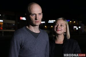 «Шел за тортом – пришел на Володарского». Политзаключенные из Гродно вернулись домой Владимир Наумик с женой Виталией