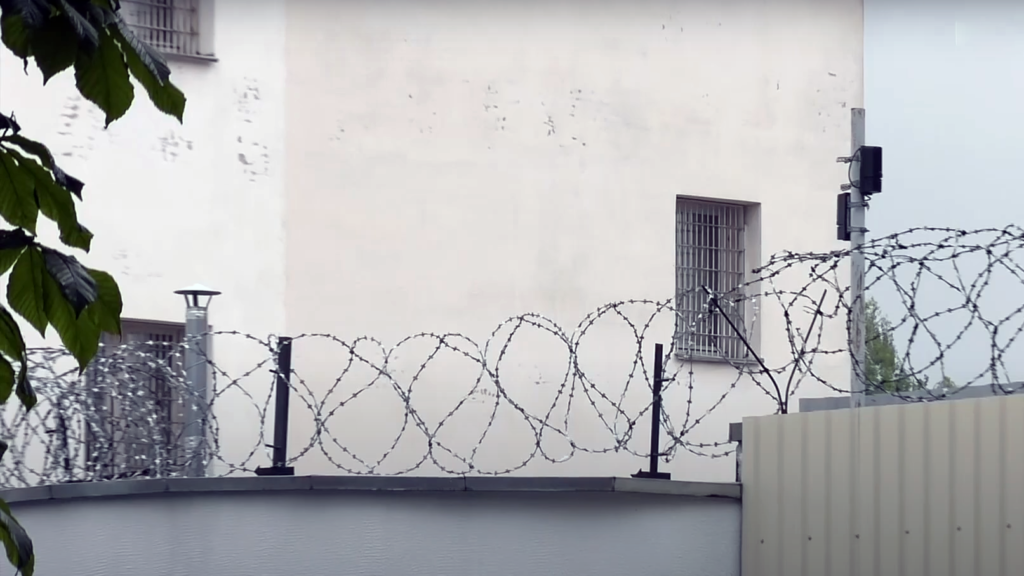 "Условия спартанские". Как выглядит наказание «сутками» "Условия спартанские". Как выглядит наказание «сутками»