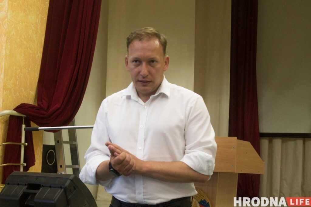 "Пуціну няма аб чым хвалявацца". Андрэй Дзмітрыеў распавёў у Гродне, за што ўдзячны Лукашэнку