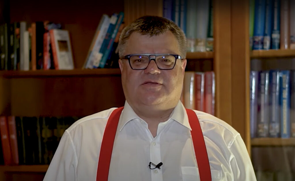 Исправление через страдания, знакомство с Ашурком и разговоры с Бабарико. Бывший политзек из Гродно рассказал о тюремном опыте