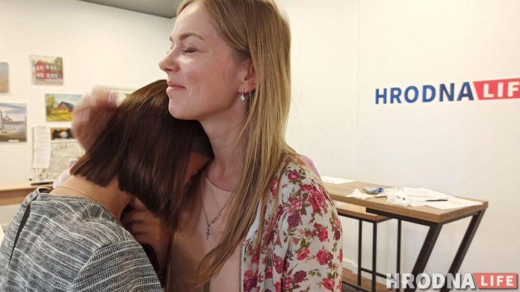 «ОМОНовец орал, что расстрелял бы таких как мы». Жена репортера Hrodna.Life, — о жестком задержании, «помеченных» ОМОНом и беременности