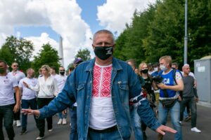 «Необязательно быть сильным». Как гродненцы охраняли пикет Тихановской и не только «Необязательно быть сильным». Как гродненцы охраняли пикет Тихановской и не только