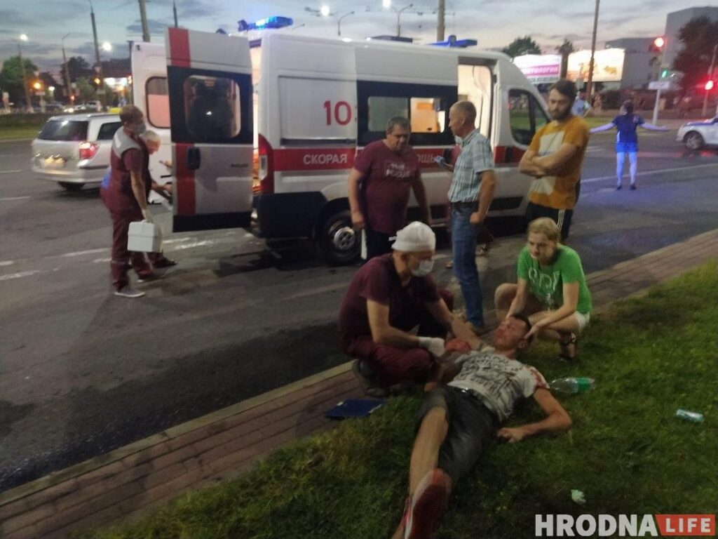 УВД, СИЗО и врачи Гродно засекретили количество задержанных и избитых ОМОНом в городе