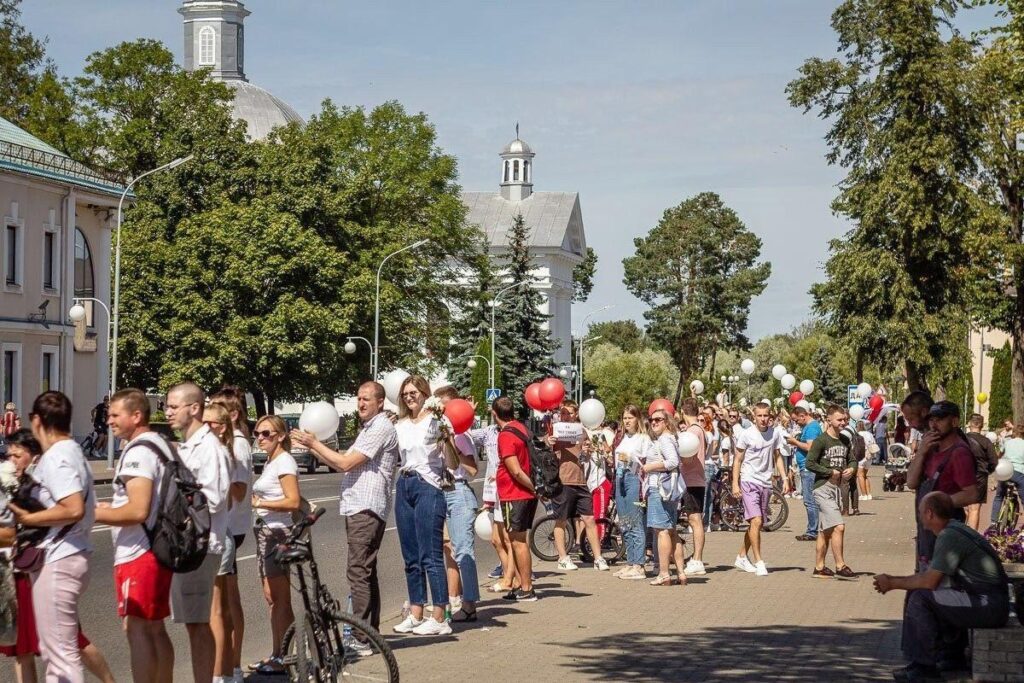 От 20 до 4000 человек: как протестовали города и деревни Гродненской области
