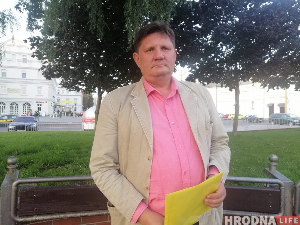 Процедуру отзыва депутата Палаты представителей остановили в горсовете. Гродненцы подали в суд