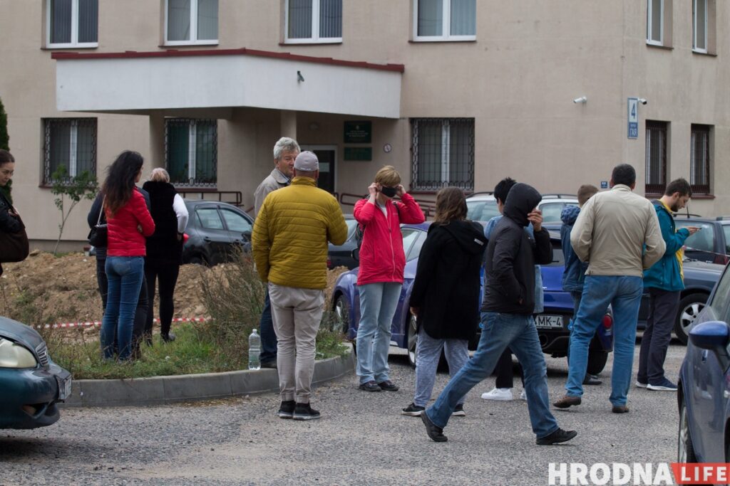 Газ и жесткие задержания. Акцию в Гродно разогнали через несколько минут