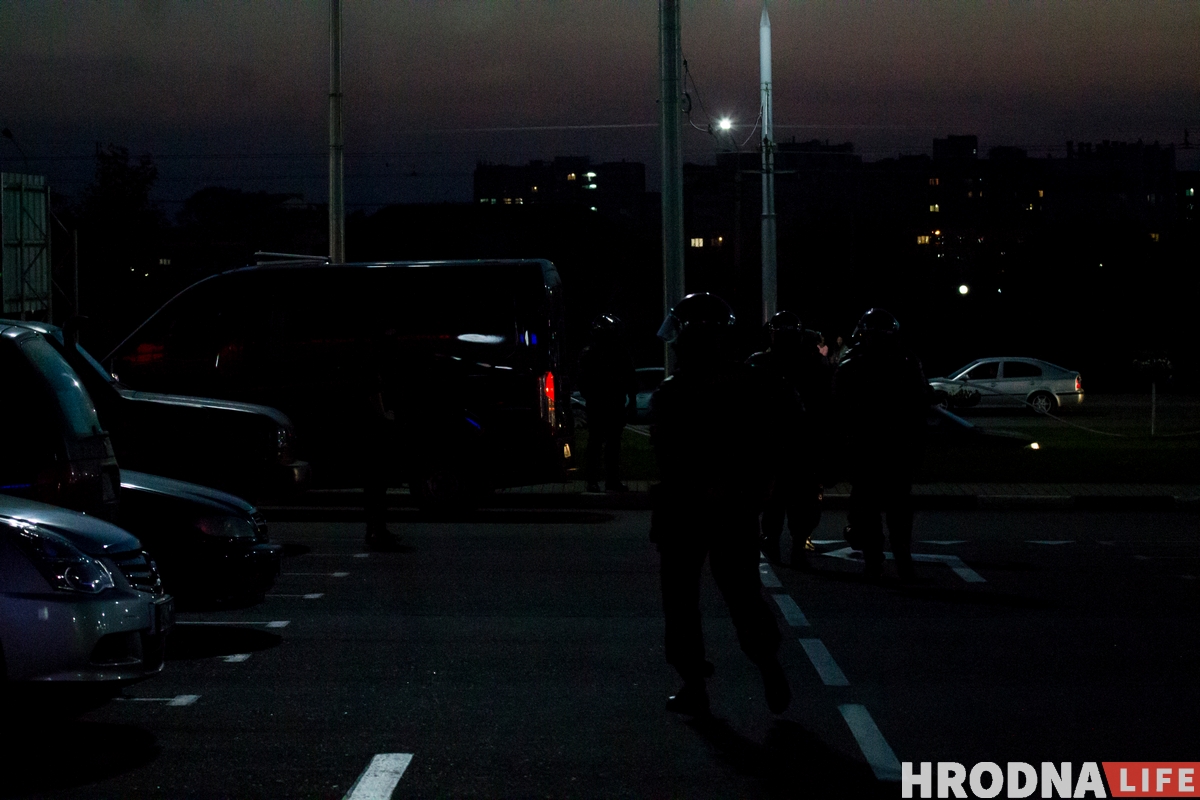 Блакаванне дарог, акцыя студэнтаў і затрыманні. Гроднецы выйшлі на вуліцу пасля інаўгурацыі прэзідэнта