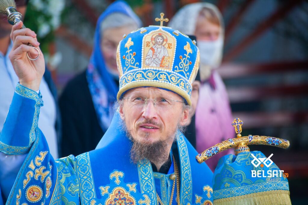 Митрополит Вениамин в Гродно: "Ніякіх подпісаў не збіраць!"