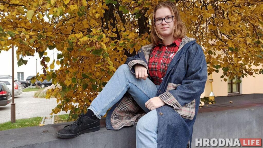 Отчислить "по-тихому" не удалось. Студентка ГрГУ рассказала, за что ее выгнали из университета Былая студэнтка факультэта дызайну ГрДУ Маргарыта Шыша