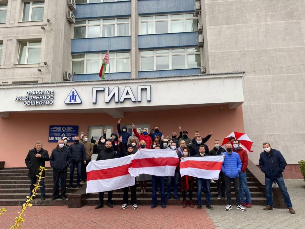 "Санитарный день" и поддержка "Гродно Азот". Что происходит в Гродно в день "всеобщей забастовки"