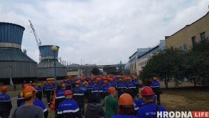 «Со своей профессией я не пропаду». Рабочие "Азота" и "Химволокно" рассказали, почему присоединились к забастовке «Со своей профессией я не пропаду». Рабочие "Азота" и "Химволокно" рассказали, почему присоединились к забастовке