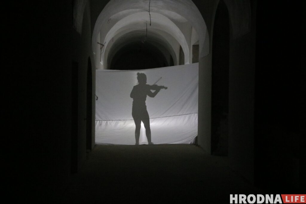 У Гродне пачалі праводзіць імерсіўныя экскурсіі, дзе гідам выступае чараўнік