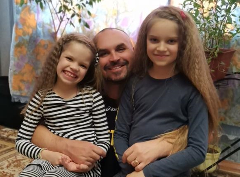 «Надзиратели называют "невероятными"». О чем пишут гродненцы, которые сидят за политику и сопротивление