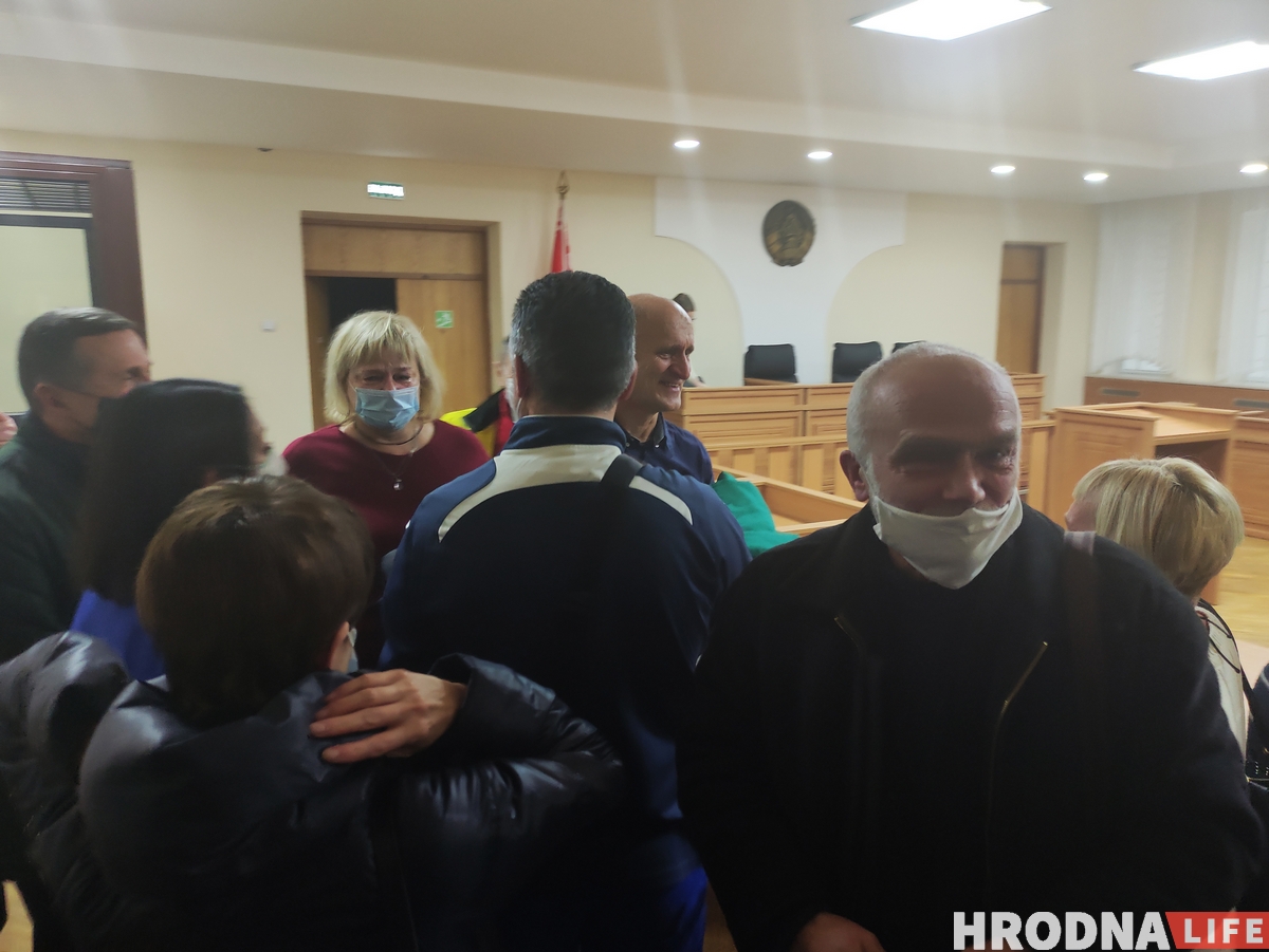 За пинок в бедро силовику пенсионеру в Гродно присудили два с половиной года без направления в  исправительные учреждения