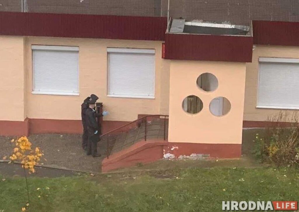 В Гродно подожгли дверь "опорки"