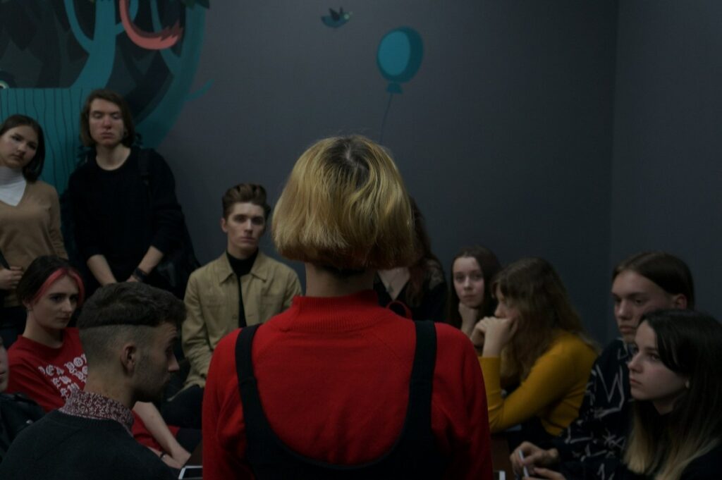 «Проще будет жить в обществе, где человек не будет придираться к другому». Что такое «Живая библиотека»?