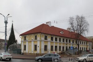 В Гродно объявили конкурс на новую скульптуру. Ее поставят на площади Тизенгауза В Гродно объявили конкурс на новую скульптуру. Ее поставят на площади Тизенгауза