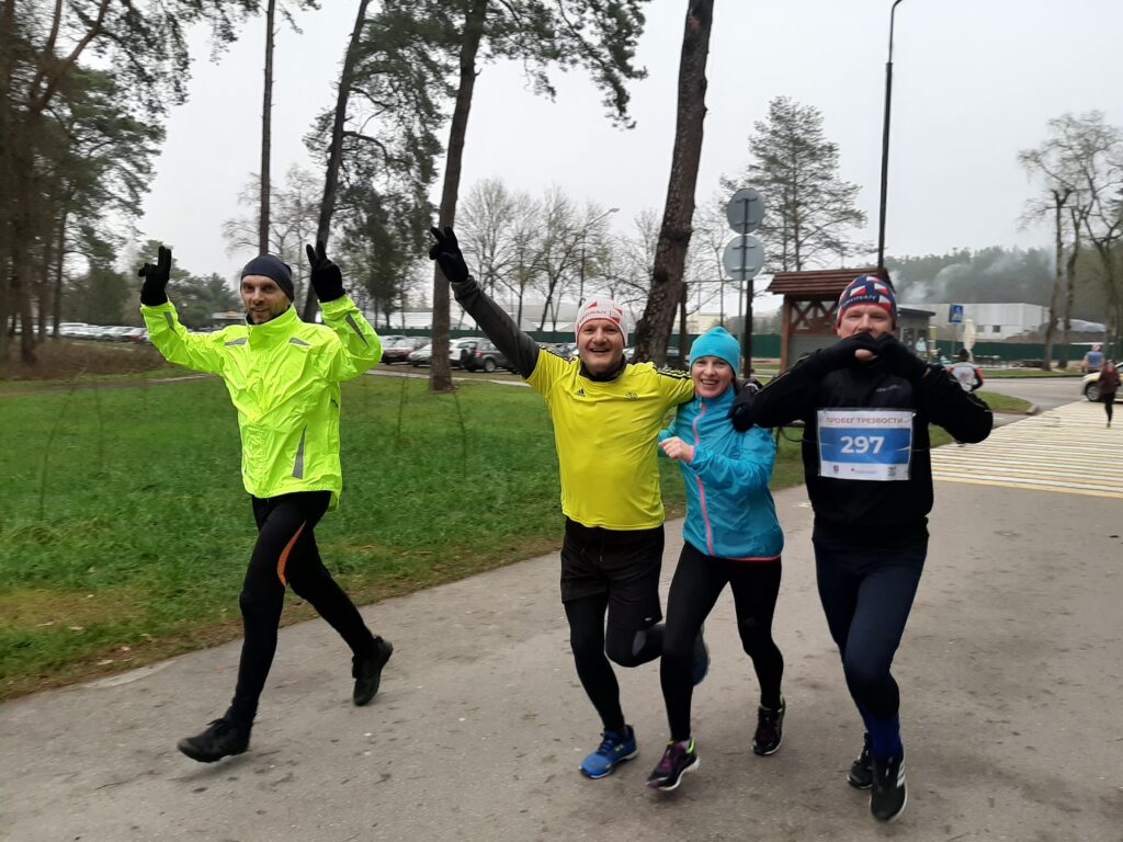 «Пришли по привычке». К "Пробегу трезвости" в Гродно присоединилось более 350 человек