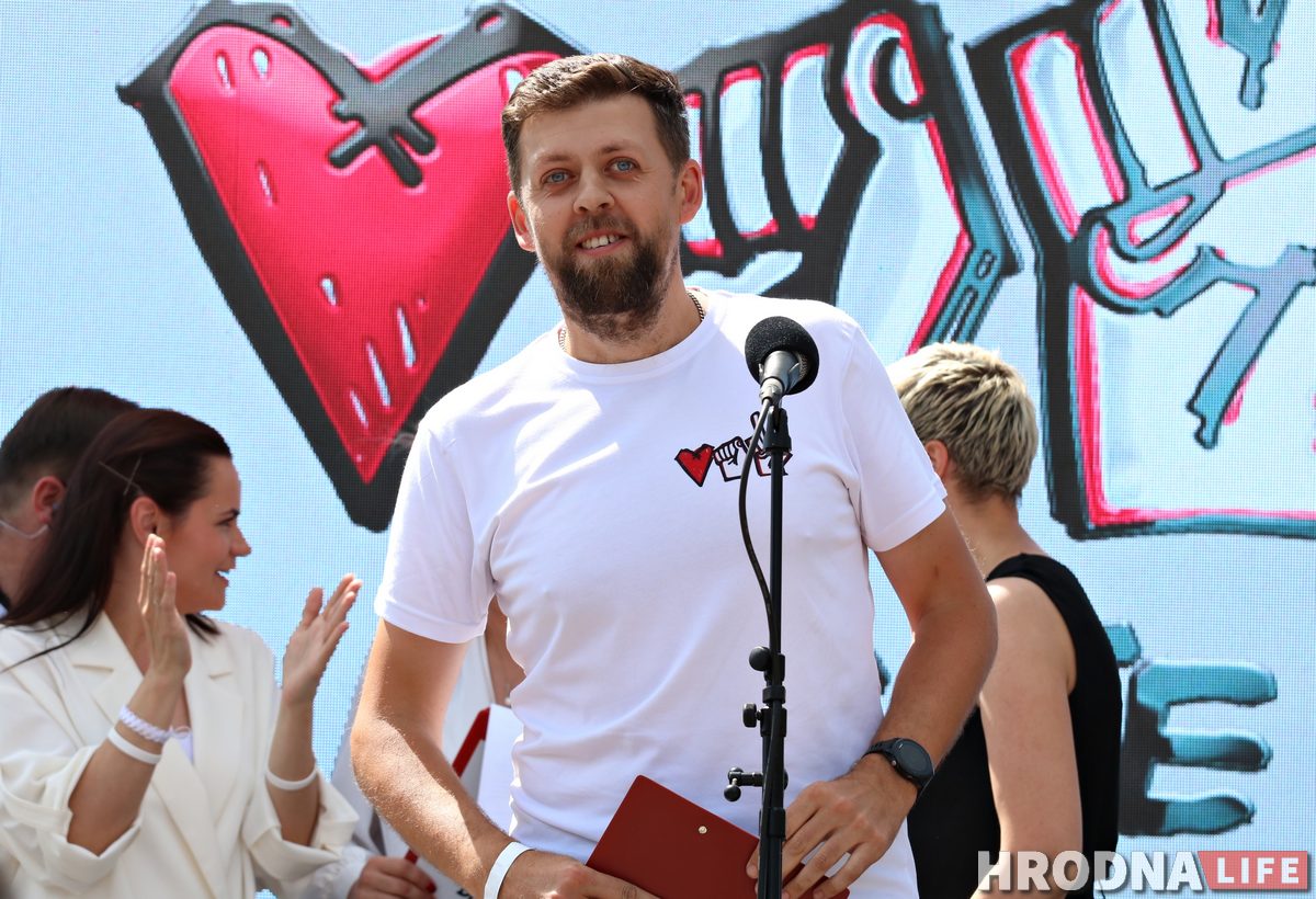 Уехали. Истории бежавших из страны из-за политики