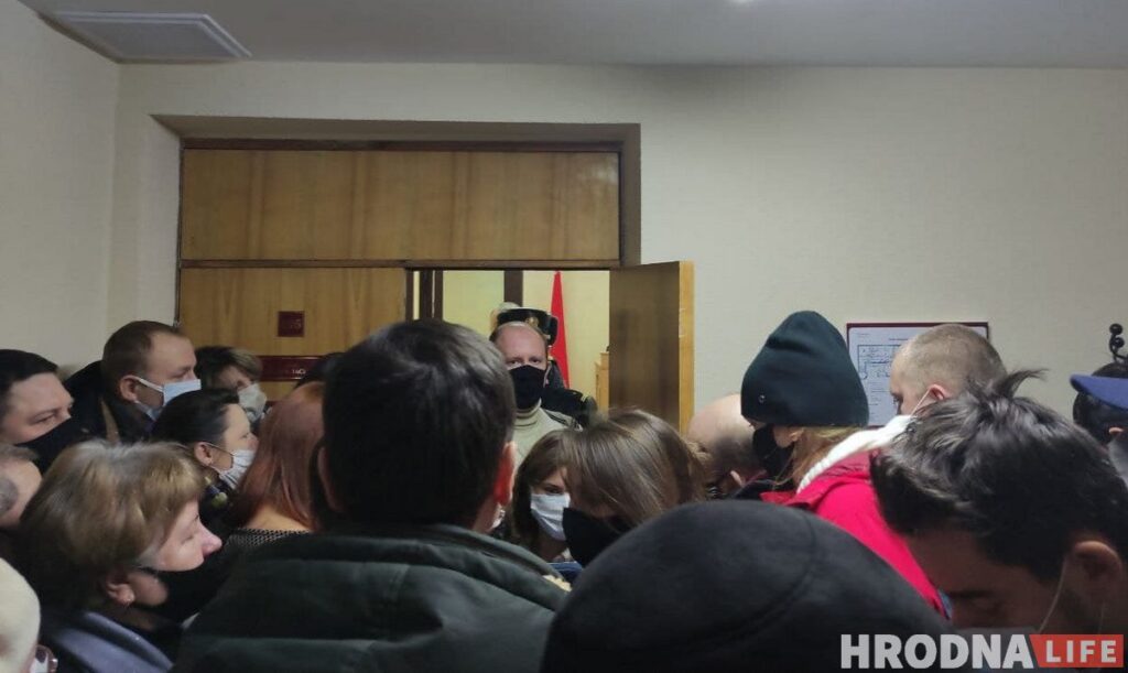 В Гродно начали судить трех человек по "делу Тихановского". Дмитрий Фурманов дал показания (обновлено)