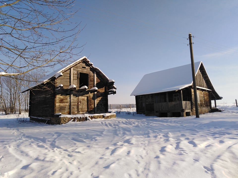 “Очередной разборки-сборки не переживет”. Под Гольшанами сносят старинные дома в агроусадьбе