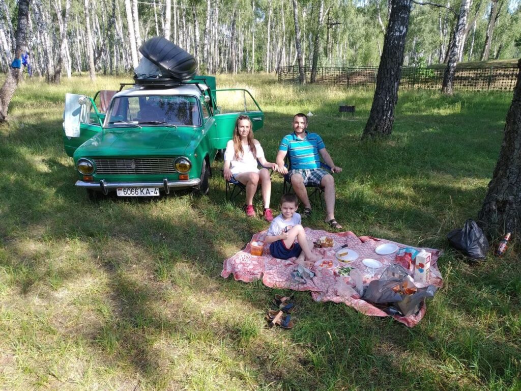 Любовь не боится преград: 5 пар из Гродно рассказали свои романтические истории