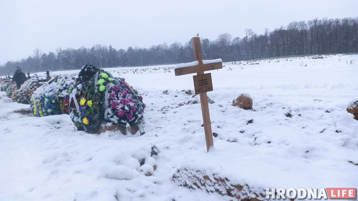 На могиле Свистуна установят памятник. Спонсором будет камнеобрабатывающий завод