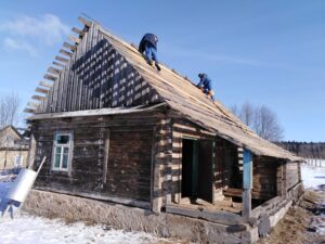 “Очередной разборки-сборки не переживет”. Под Гольшанами сносят старинные дома в агроусадьбе