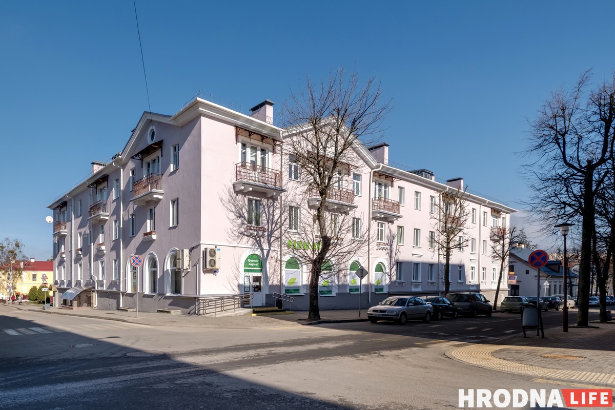 «Сталинка» и кошки на чемоданах. Декоратор из Гродно – о высоких потолках и рассветах тихого центра