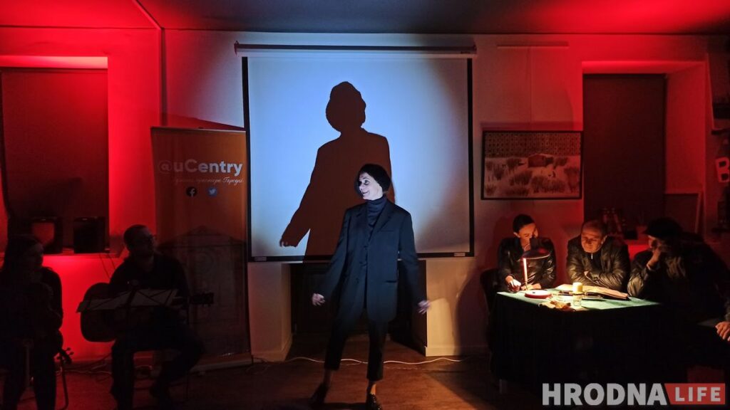 “Осталось сыграть два спектакля”. Гродненский драмтеатр не продлил контракт с актрисой Оксаной Пликус