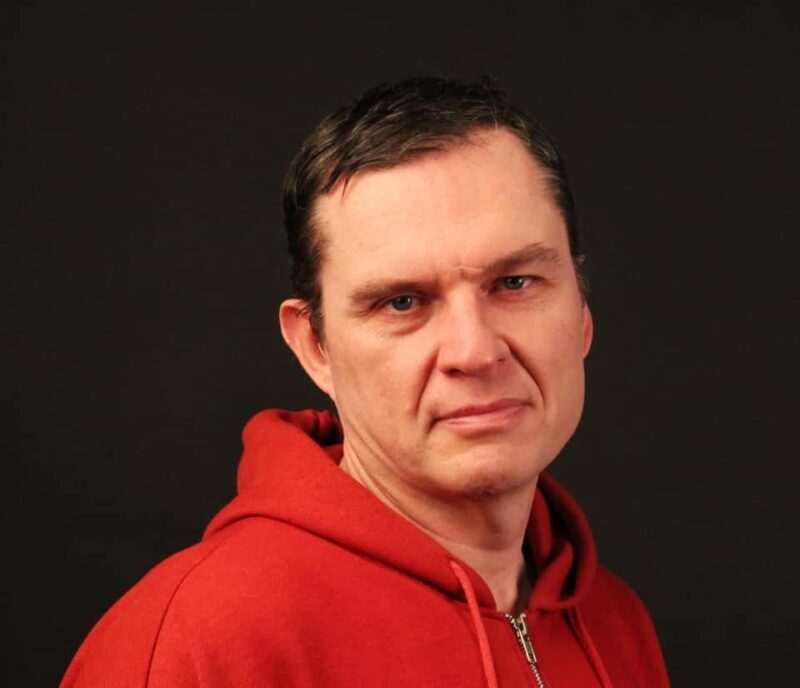 Задержание фотографа, суд за протестные надписи и приговор за разжигание вражды против российских военных. Как прошла неделя в Гродно и области