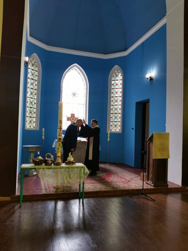 У Гродна прывезлі разны алтар для кірхі. Яму больш за 100 гадоў