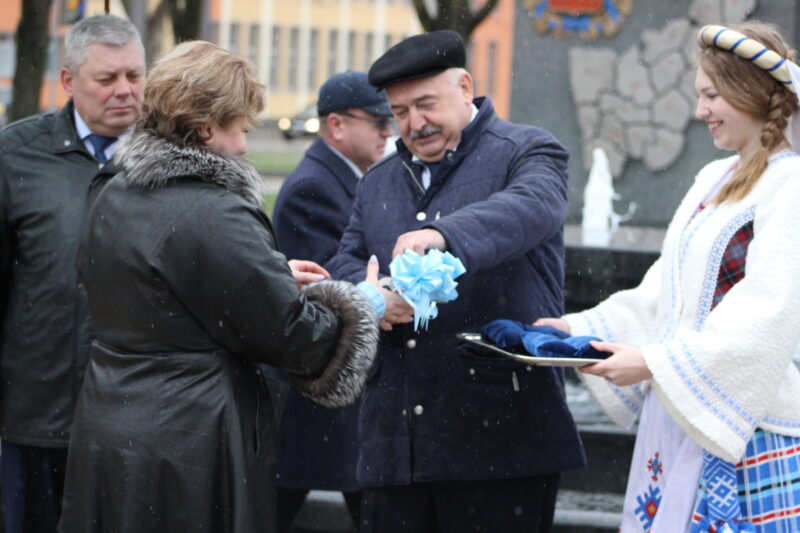 "Табачка" подарила поликлиникам Гродно новые внедорожники. В марте  поликлиники объявляли их закупку
