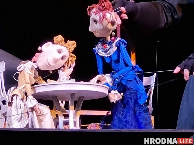 Медведь-оборотень на сцене: Гродненский театр кукол показал премьеру «Локиса»