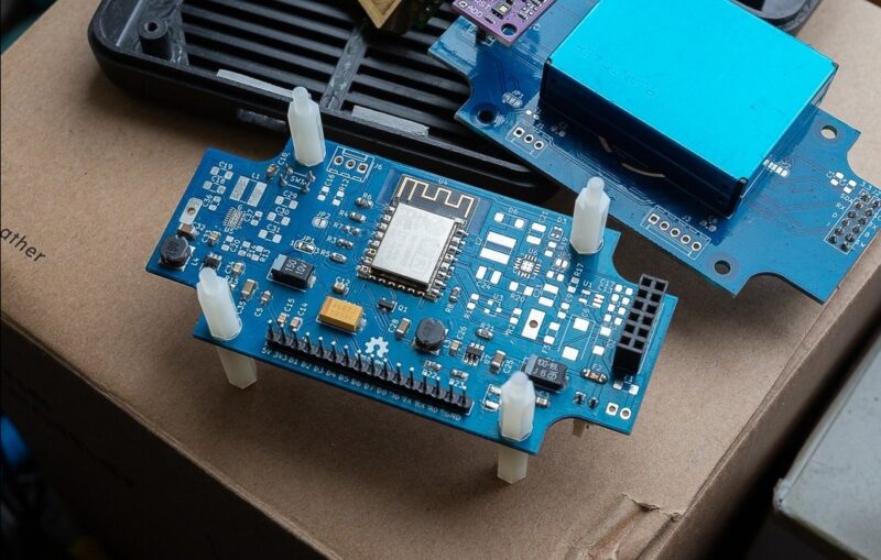 Выбросы и пыль. Мы проверили воздух в городе и рассказываем, как это может сделать каждый