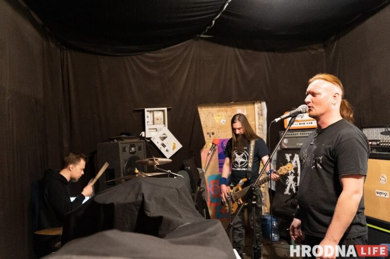 Rammstein и котики. Два брата, два айтишника и путеец сыграют в Гродно трибьют любимой группы