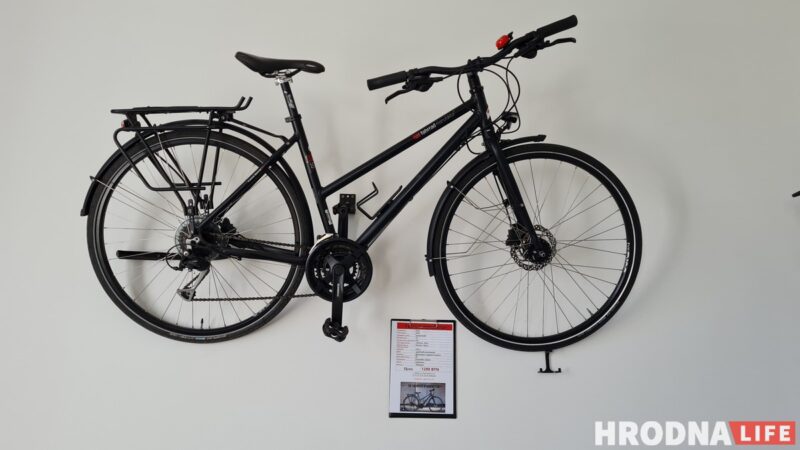 Чай на палочке и велосипед в придачу. В Гродно открыли кафе, куда можно приезжать на велике и приходить с собакой