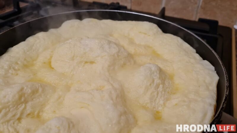 Готовь быстро, ешь медленно. Омлет, салат и брауни  для воскресного завтрака