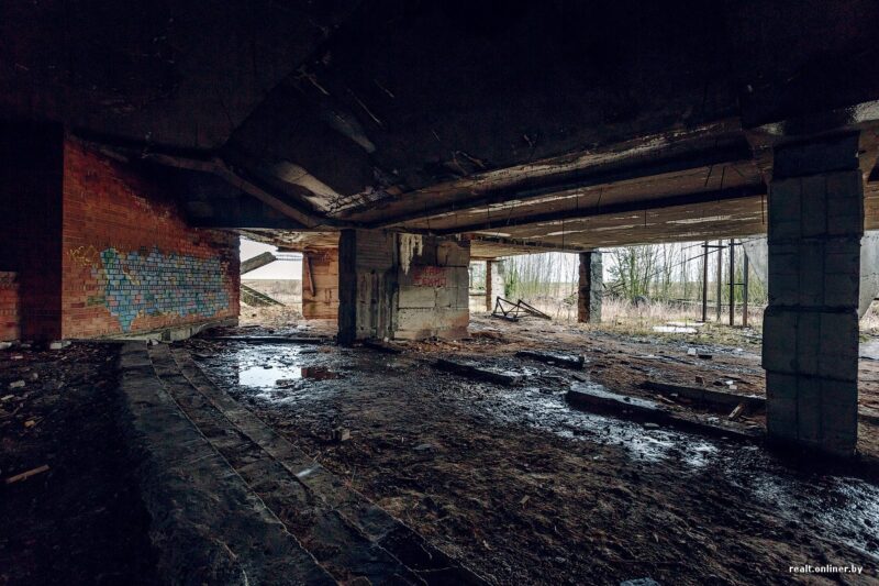 Аэровокзал за $40. С аукциона продали самую большую заброшку Гродно