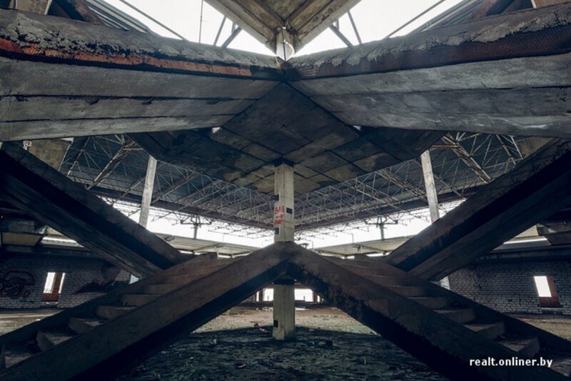 Аэровокзал за $40. С аукциона продали самую большую заброшку Гродно