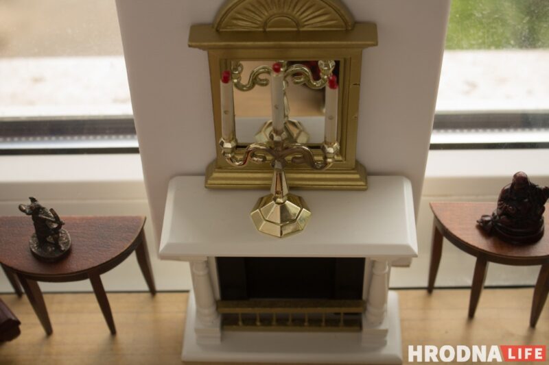 Шкаф из спичечного коробка, а рояль из Китая. Гродненка делает кукольные домики, которые не отличить от настоящих