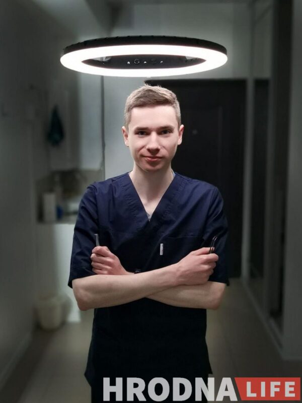 На реснички к инженеру. Как мужчины в Гродно работают в сфере красоты