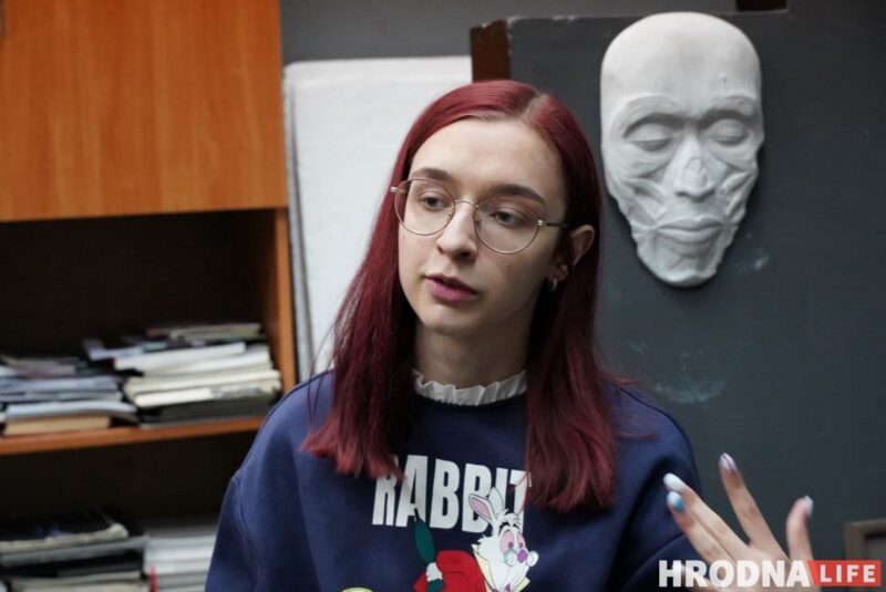 "По блату на обложку". Гродненки 50+ снялись для каталога стильных образов