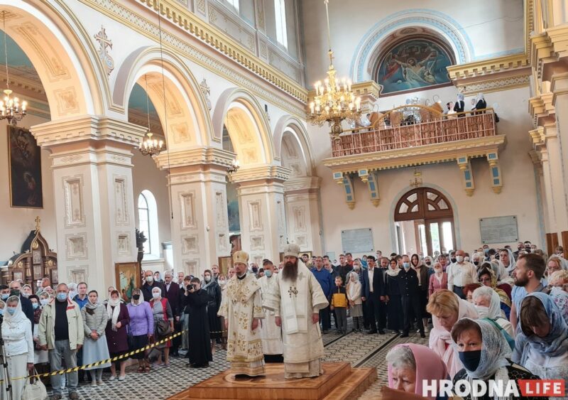 Новый епископ сказал, что будет не просто, но интересно. Власти обещали поддержать