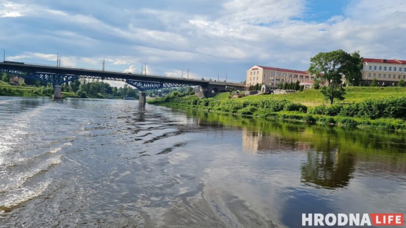 По Неману с "Ольгой Соломовой". Как винтажный пароход возил гродненцев на дачу, в Друскининкай и просто по реке