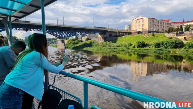 По Неману с "Ольгой Соломовой". Как винтажный пароход возил гродненцев на дачу, в Друскининкай и просто по реке