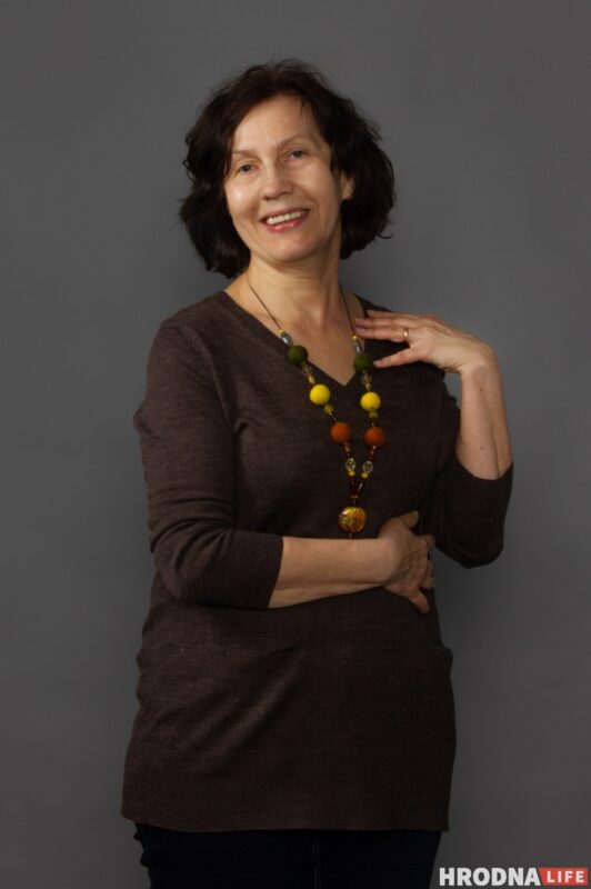 “Пани Элиза была бы счастлива”. Гродненки 50+ станцевали в честь писательницы и снялись для модного каталога