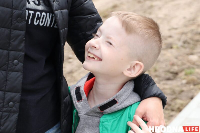 “Следующим будет Папа Римский”. Как работает Гродненский детский хоспис, за который переживает Анджелина Джоли